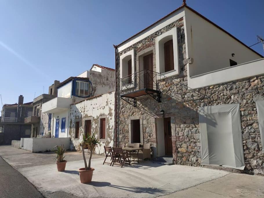 Mármaron Two-Storey House In Kardamyla מראה חיצוני תמונה